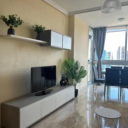 Apartamento * בנידורם